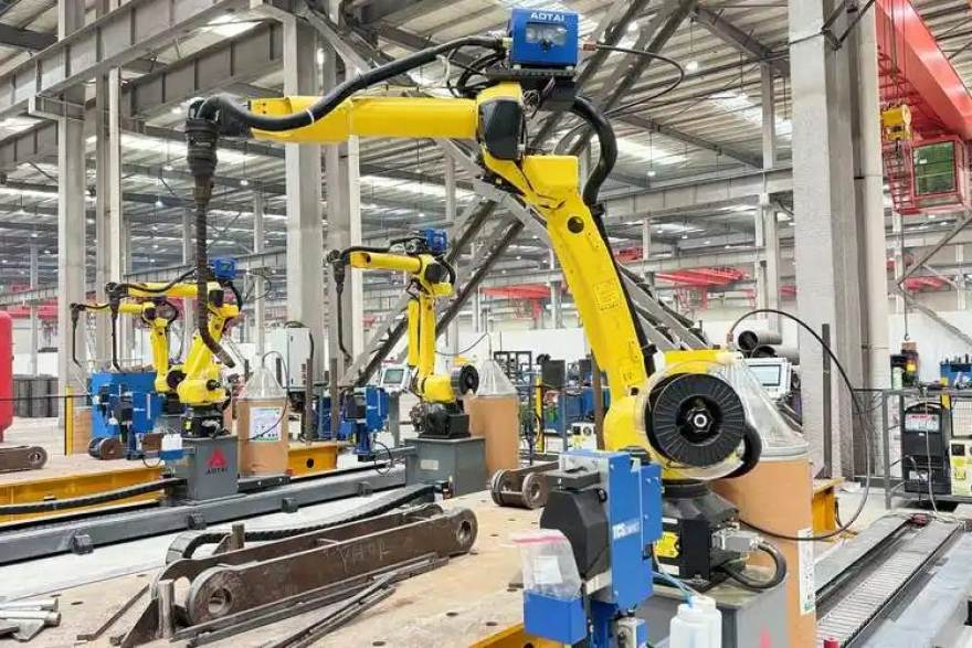 球帝 从车间到社区：一位设备工程师在球帝记录产线改造的三年 球队圈封面